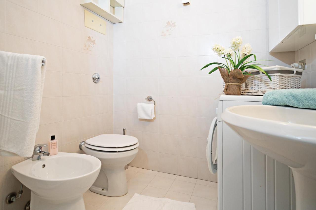Apartment Ortensia - Regarda Travel Лацизе Екстериор снимка