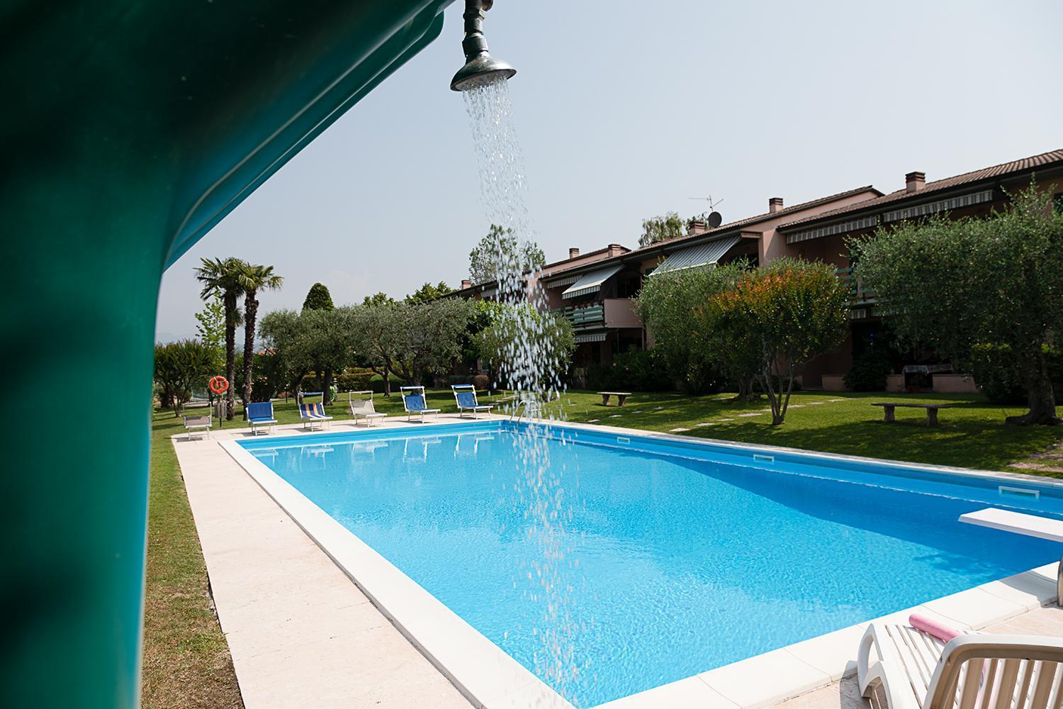 Apartment Ortensia - Regarda Travel Лацизе Екстериор снимка